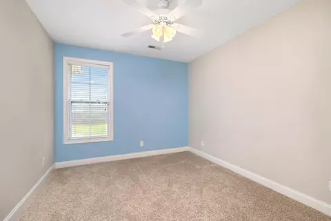 Bedroom - 3640 Katwallace Cir, Sumter, SC 29154 photo 3 of 9