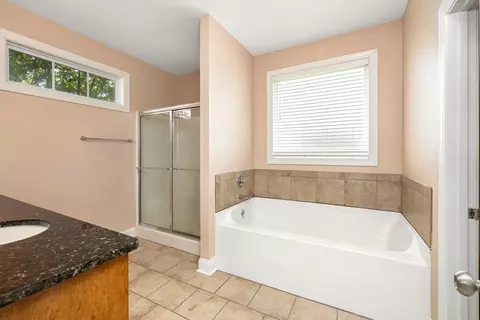 Bath - 3640 Katwallace Cir, Sumter, SC 29154 photo 1 of 7