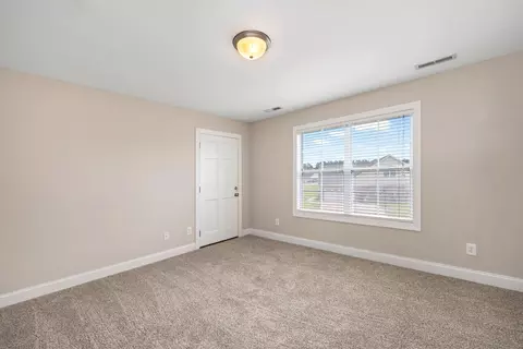 Bedroom - 3640 Katwallace Cir, Sumter, SC 29154 photo 1 of 9