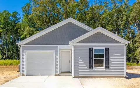 130 Culbertson Ct, Holly Hill, SC 29059