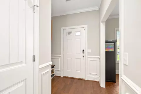 Entry Way - 565 Curlew Cir, Sumter, SC 29150 photo 1 of 3