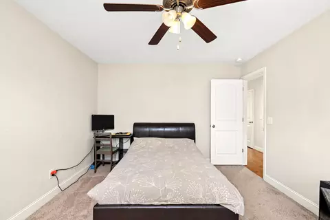 Bedroom - 565 Curlew Cir, Sumter, SC 29150 photo 3 of 7