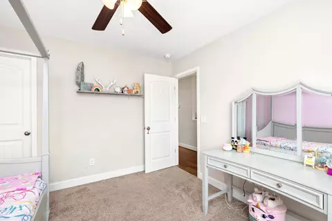 Bedroom - 565 Curlew Cir, Sumter, SC 29150 photo 2 of 7