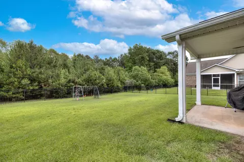 Exterior - 565 Curlew Cir, Sumter, SC 29150 photo 3 of 7