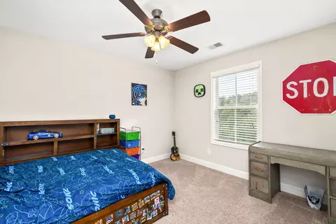 Bedroom - 565 Curlew Cir, Sumter, SC 29150 photo 4 of 7