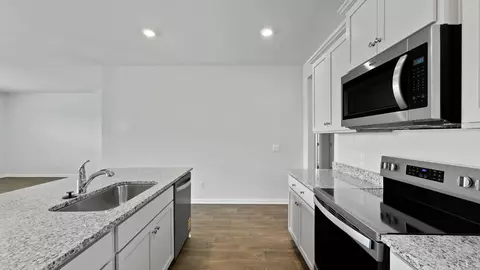 Kitchen - 605 Perch Ln, Santee, SC 29142 photo 5 of 6