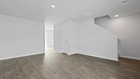 Living - 609 Perch Ln, Santee, SC 29142 photo 3 of 3