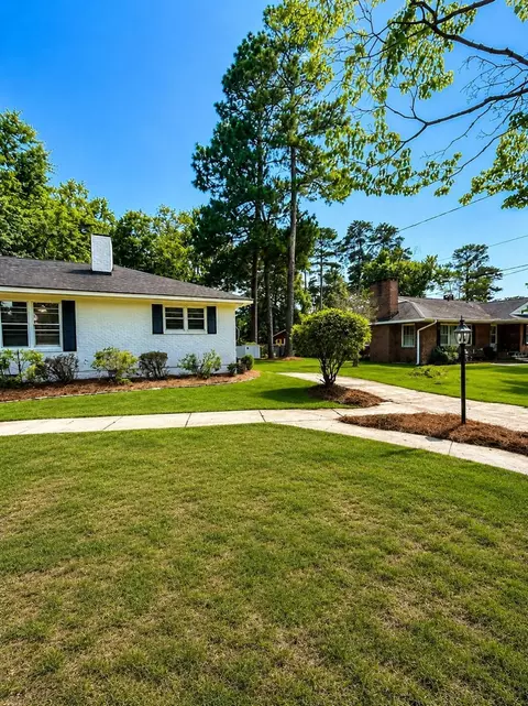 Exterior - 714 W Hampton Ave W, Sumter, SC 29150 photo 4 of 5