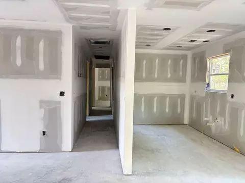 Entry Way - 470 Lee St, Sumter, SC 29150 photo 1 of 1