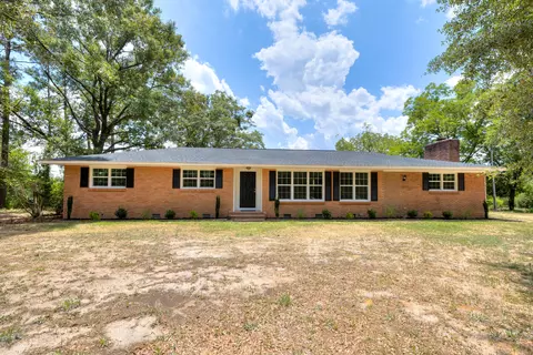 496 Manville Saint Charles Rd, Bishopville, SC 29010