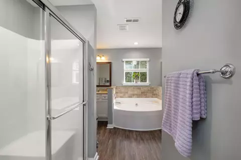 Bath - 338 Aberlour Dr, Sumter, SC 29154 photo 1 of 6