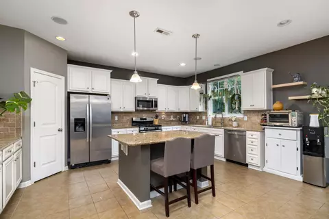 Kitchen - 338 Aberlour Dr, Sumter, SC 29154 photo 1 of 5