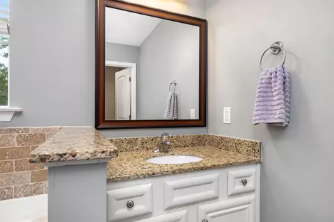 Bath - 338 Aberlour Dr, Sumter, SC 29154 photo 3 of 6