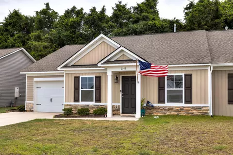 Exterior - 2147 Stillpointe Dr, Sumter, SC 29154 photo 4 of 4