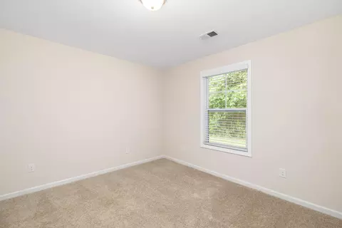 Bedroom - 2147 Stillpointe Dr, Sumter, SC 29154 photo 5 of 6