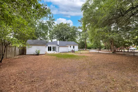 Exterior - 102 Wactor St, Sumter, SC 29150 photo 6 of 10