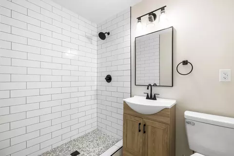 Bath - 102 Wactor St, Sumter, SC 29150 photo 1 of 3