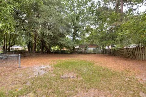 Exterior - 102 Wactor St, Sumter, SC 29150 photo 9 of 10