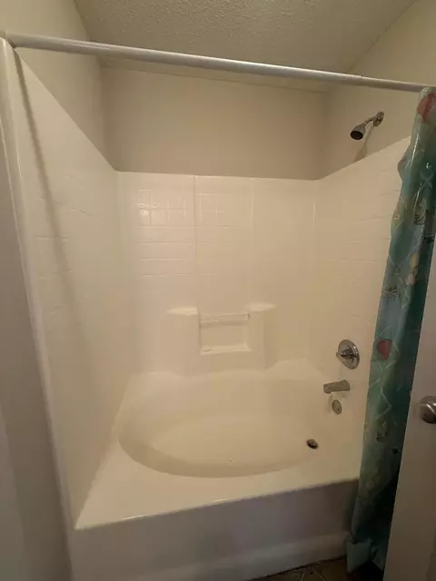 Bath - 937 Lamorak St, Sumter, SC 29154 photo 6 of 6
