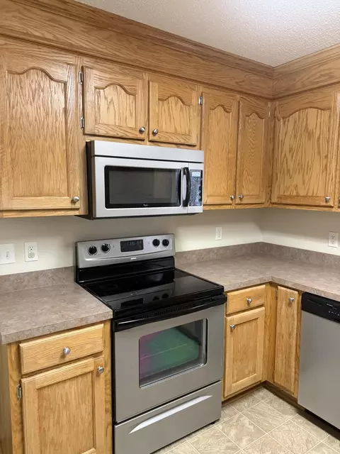 Kitchen - 937 Lamorak St, Sumter, SC 29154 photo 4 of 8