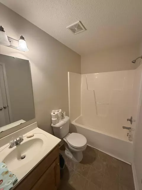 Bath - 937 Lamorak St, Sumter, SC 29154 photo 1 of 6