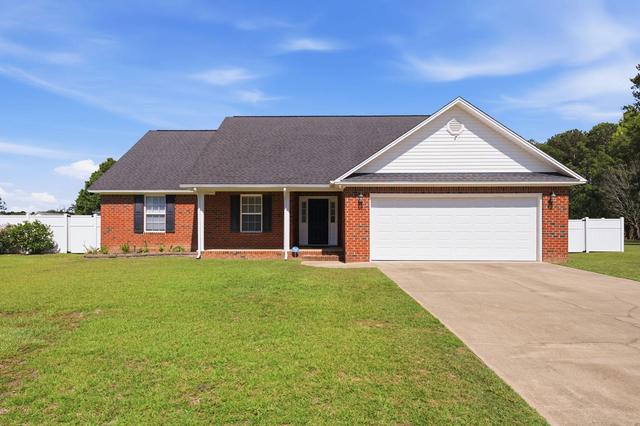 335 Trailwood Dr, Sumter, SC 29154