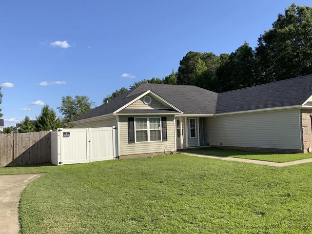 2680 Moonlite Dr, Sumter, SC 29153