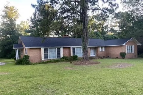 3189 Edwards Dr, Summerton, SC 29148