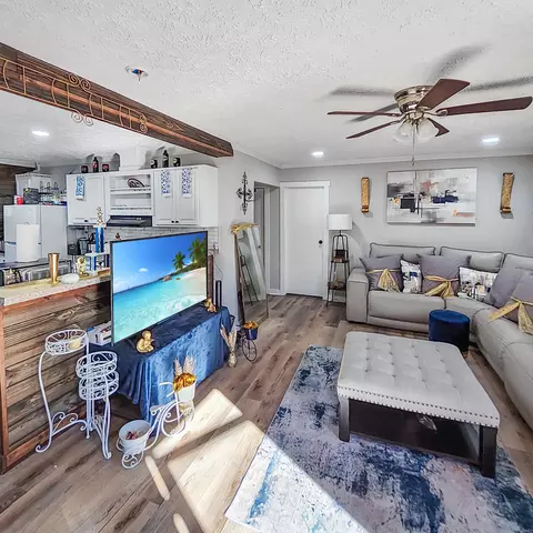 1105 Peacock St, Manning, SC 29102 photo 6