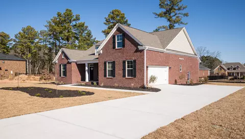 Exterior - 140 Windjammer Way, Sumter, SC 29150 photo 2 of 5