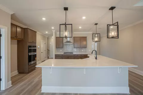 Kitchen - 140 Windjammer Way, Sumter, SC 29150 photo 3 of 6
