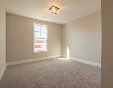Bedroom - 140 Windjammer Way, Sumter, SC 29150 photo 2 of 5