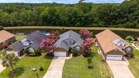 85 Ridge Lake Dr, Manning, SC 29102