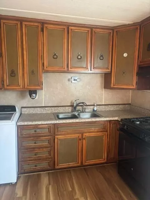 Kitchen - 1009 Porter St, Sumter, SC 29153 photo 1 of 2