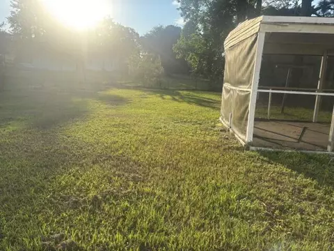Exterior - 1009 Porter St, Sumter, SC 29153 photo 4 of 6