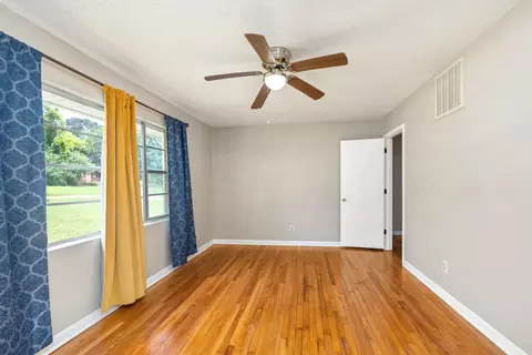 2437 Derwent Dr, Sumter, SC 29154 photo 3