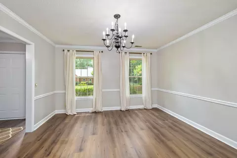 Dining - 2625 Pintail Dr, Sumter, SC 29150 photo 2 of 2