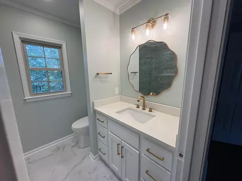 Bath - 2625 Pintail Dr, Sumter, SC 29150 photo 4 of 7