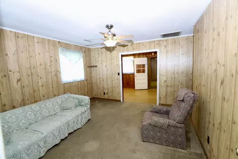 Living - 114 Vernon Dr, Sumter, SC 29150 photo 1 of 3