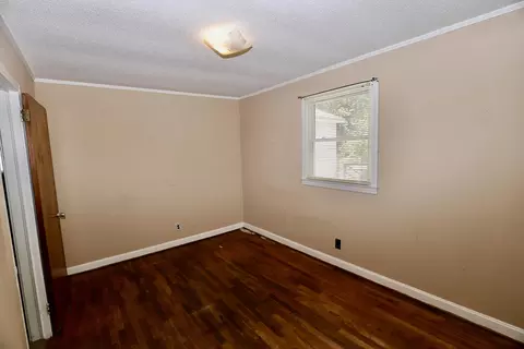Bedroom - 114 Vernon Dr, Sumter, SC 29150 photo 9 of 12