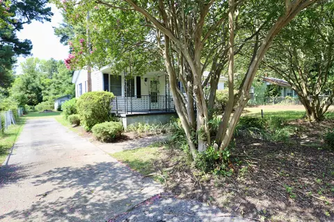 Exterior - 114 Vernon Dr, Sumter, SC 29150 photo 2 of 12