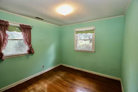 Bedroom - 114 Vernon Dr, Sumter, SC 29150 photo 5 of 12