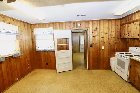 Kitchen - 114 Vernon Dr, Sumter, SC 29150 photo 1 of 3