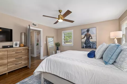 Bedroom - 31 Riley St, Sumter, SC 29150 photo 2 of 4