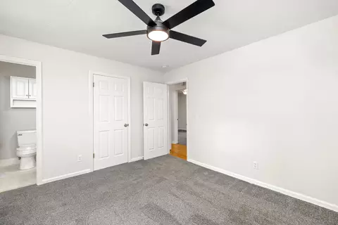 Bedroom - 660 Woodside Dr, Manning, SC 29102 photo 6 of 6