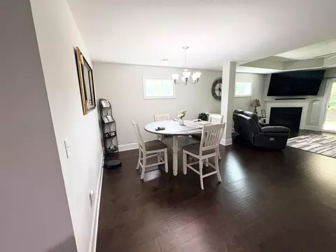Dining - 1100 Dewees St, Sumter, SC 29150 photo 1 of 1