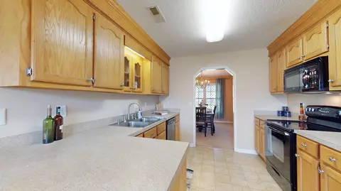 1840 Canberra Dr, Sumter, SC 29153 photo 11