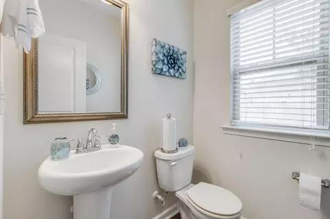 Entry Way - 224 Masters Dr, Sumter, SC 29154 photo 1 of 2