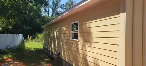 Exterior - 26 Pine St, Sumter, SC 29150 photo 4 of 5