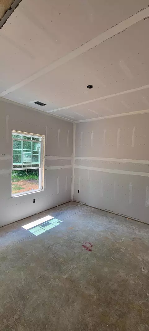 Bedroom - 28 Pine St, Sumter, SC 29150 photo 1 of 1